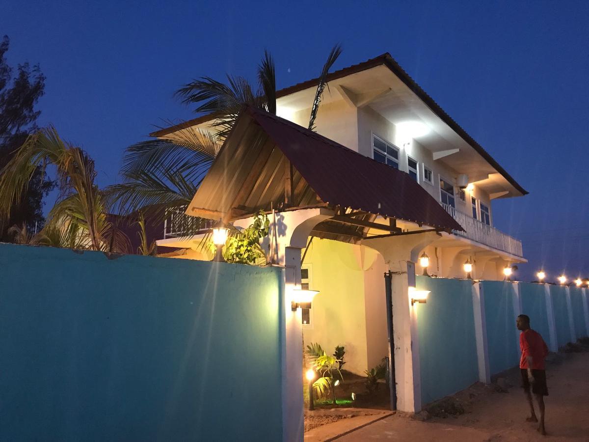Ocean Dream Beachside Hotel Нунгви Экстерьер фото