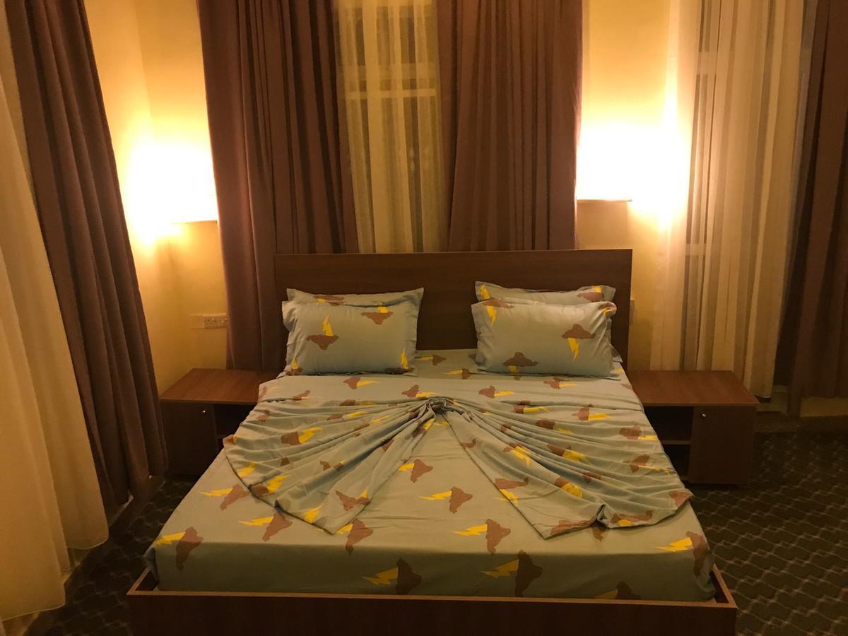 Ocean Dream Beachside Hotel Нунгви Экстерьер фото